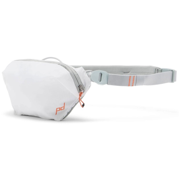 Outdoor Sling 2L Cloud_BAS-2-CD-1_Studio_02.jpeg