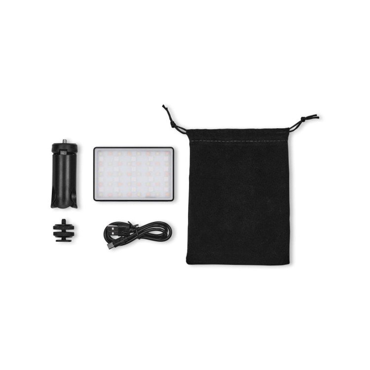 quadralite-miled-rgb-200-ii-lampa-led (1).jpg