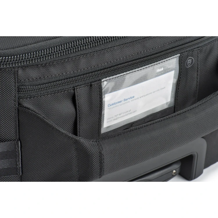 airport-security-roller-web_0009_airport-security-roller-V3-b-card-holder-098-Edit.webp