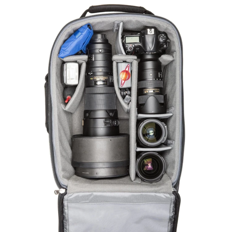 airport-security-roller-web_0014_airport-security-roller-V3-gear-nikon1-212-Edit-wacky.jpg