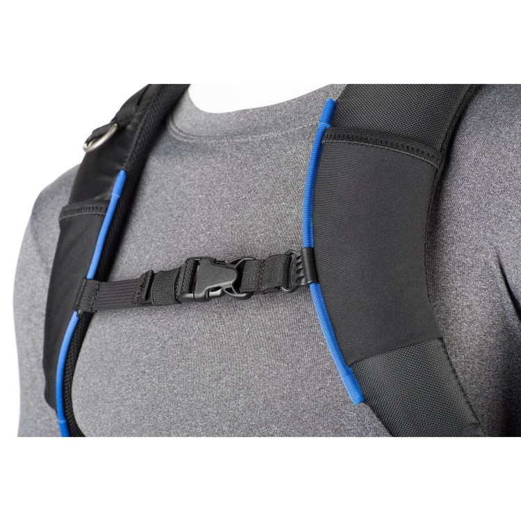 StreetWalker_V2-_0014_StreetWalker_V2_chest_strap-1598-Edit_d8bd42c1-1bf8-4aa2-9f56-7a835fccb1d2.jpg