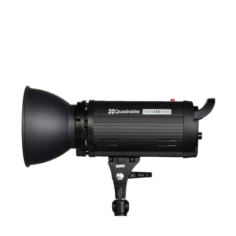 quadralite-videoled-1500-lampa-swiatla-ciaglego (1).jpg