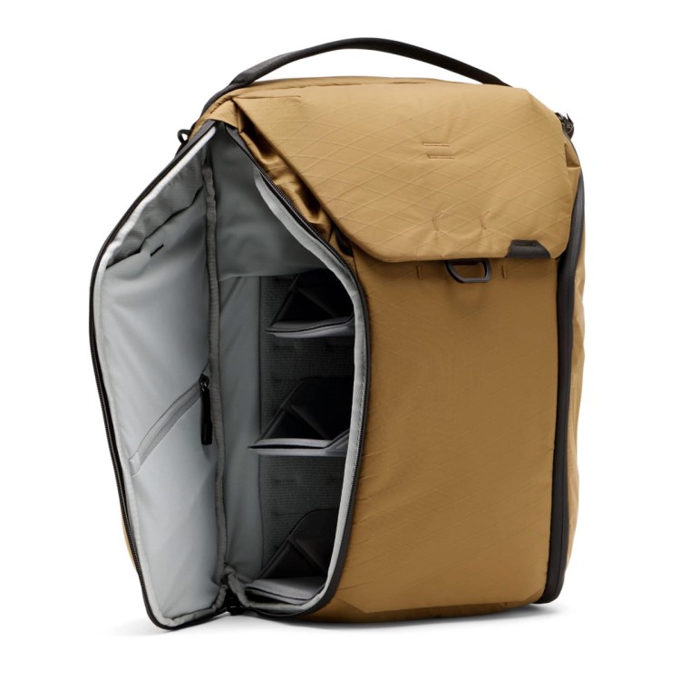 Everyday Backpack 30L v2 Coyote BEDB-30-CY-3_Studio_05.jpeg