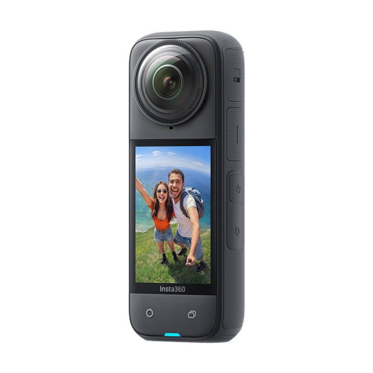 pol_pl_Kamera-Insta360-X4-42253_6.jpg