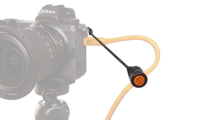 tetherguard_TG020_in-use_connected_50_gray-1000x565-1.webp