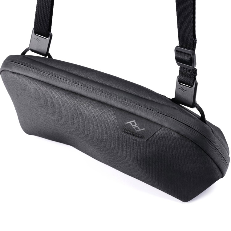 Tech Pouch Small Black_BTP-S-BK_Studio_06.jpeg