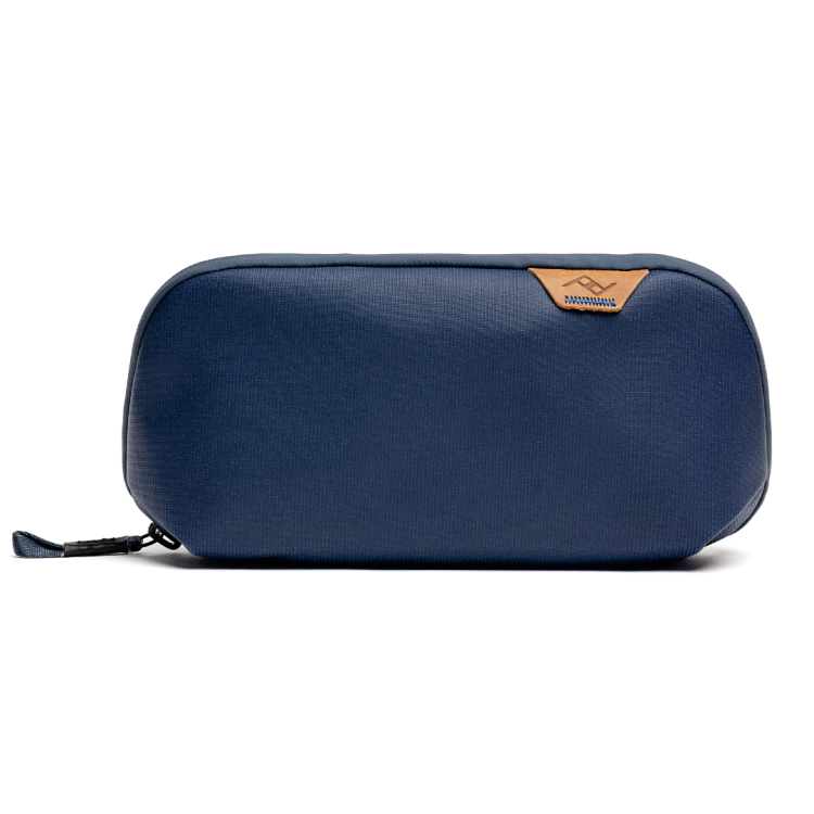 Tech Pouch Small Midnight_BTP-S-MN-1_Studio_02.png