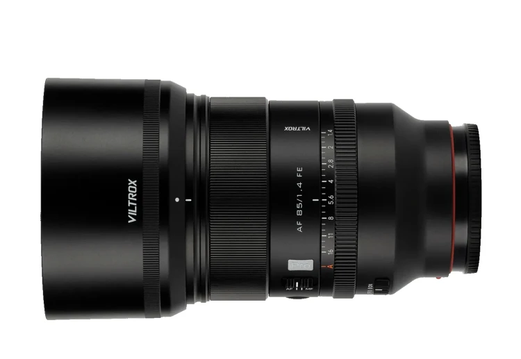 AF_85mm_F1.4_Pro_FE_-_front_view_hood_3000x3000.webp