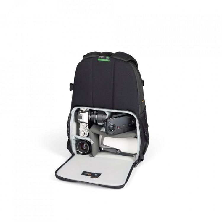 camera-backpack-lowepro-adventura-lp37455-pww-bottom.jpg
