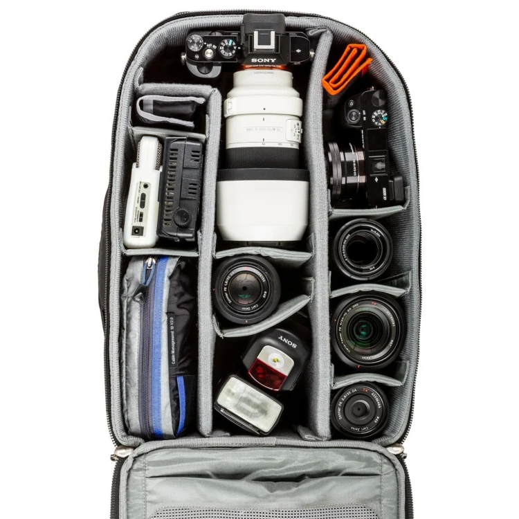 airport-essentials-5.webp