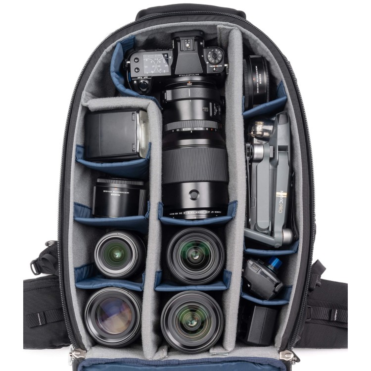 0007_FirstLight-35L_-FUJI-GFX50SII_250f4-Flash-Exttubes-Mavic-32642-451004-3035-1002.jpg