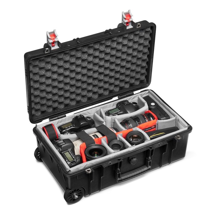 camera-roller-manfrotto-pro-light-reloader-tough-mb-pl-rl-th55-open.jpg