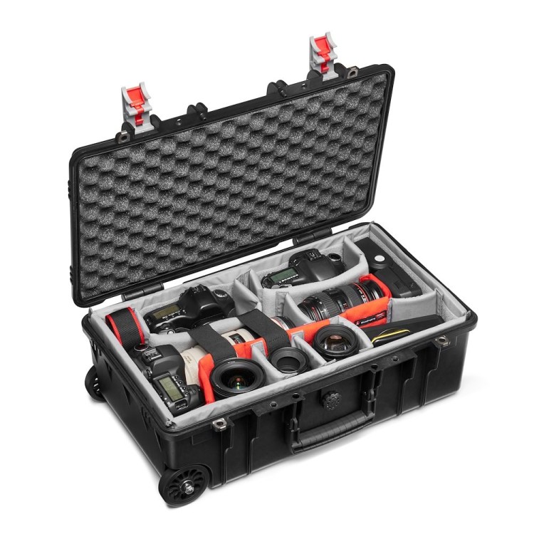 camera-roller-manfrotto-pro-light-reloader-tough-mb-pl-rl-tl55-open.jpg