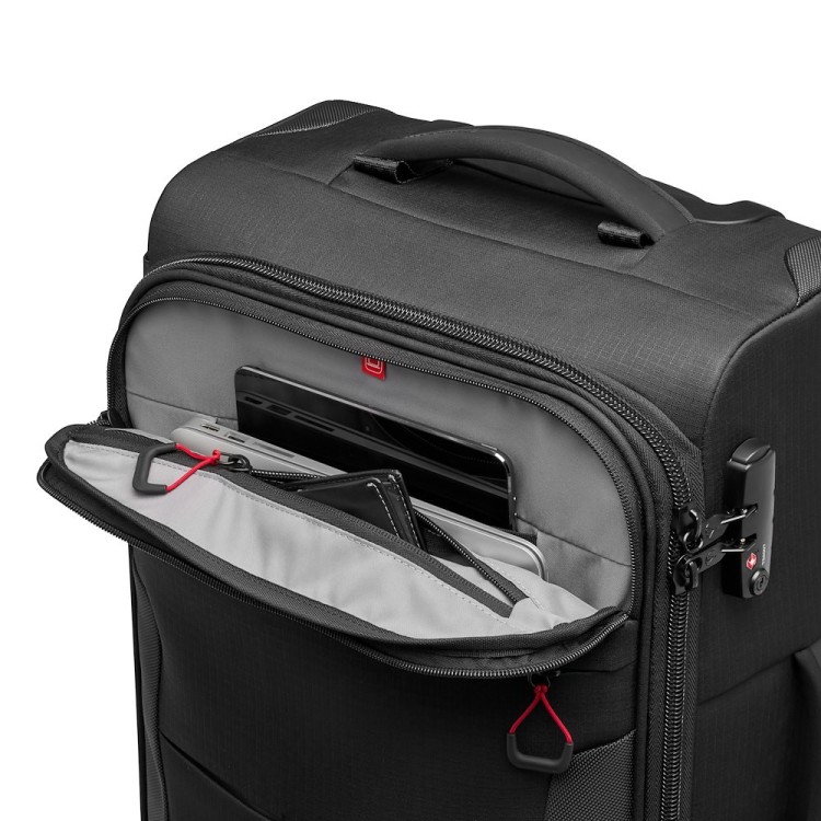 camera-roller-manfrotto-pro-light-reloader-switch-55-mb-pl-rl-h55-front-pocket.jpg