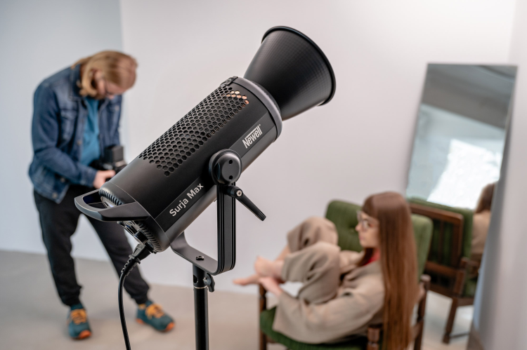 lampa-led-newell-surja-max-500 (9).jpg