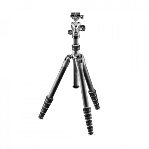tripod-kit-gitzo-traveler-gk1555t-82tqd-open.png