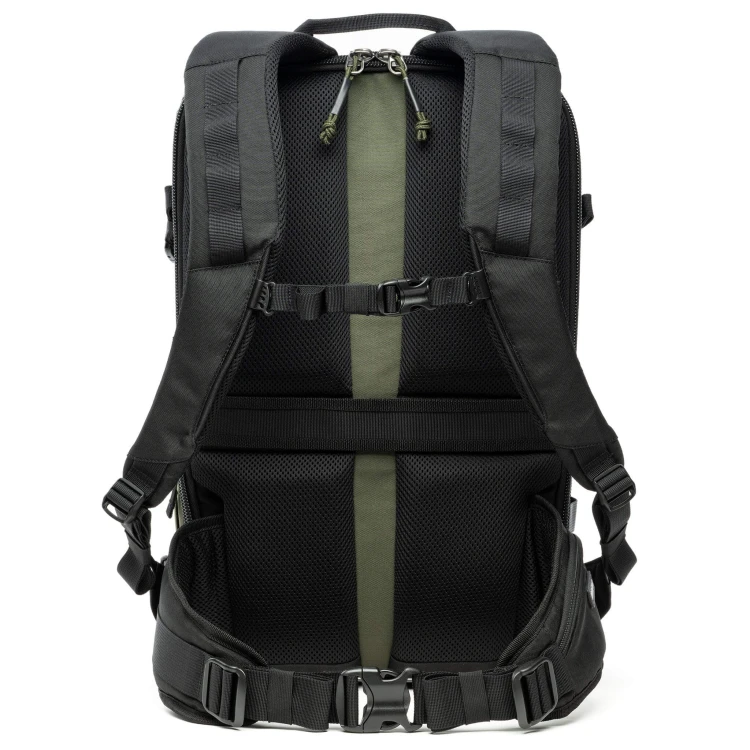 DarkLight-25L-Green-Harness.jpg