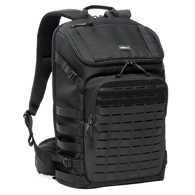 DarkLight-25L-Black-Front-Right.jpg