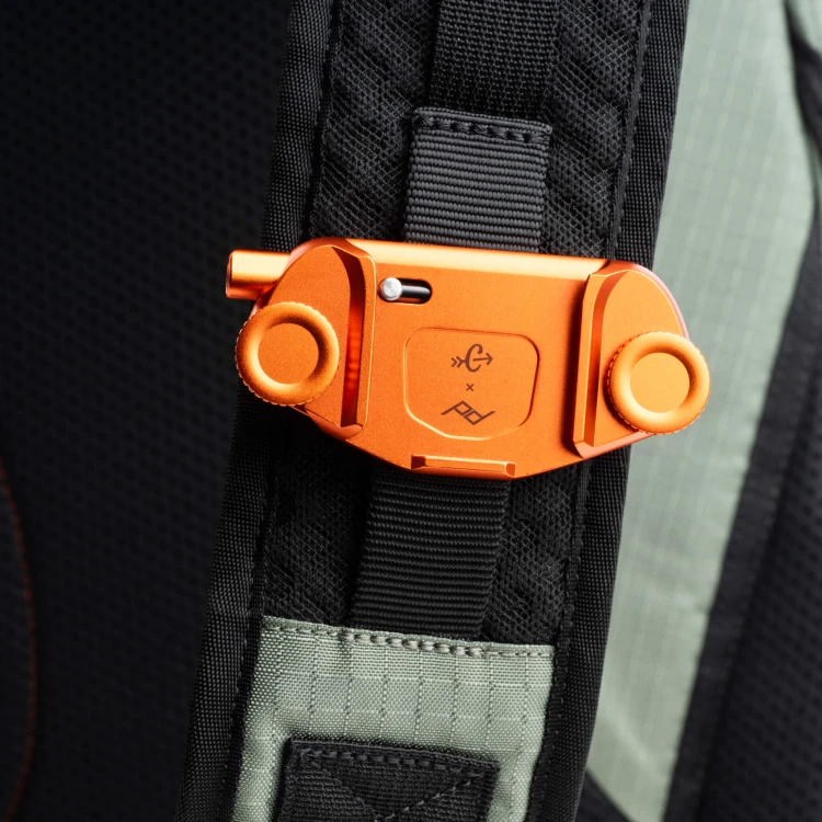 PhotoCross-V2-Capture-Clip-Compatible-Green.jpg