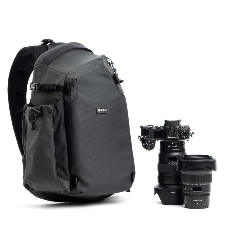 PhotoCross-14L-V2-Black-Hero-Gear-Right.jpg