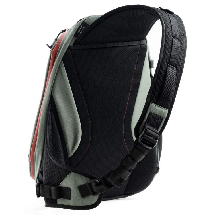 PhotoCross-14L-V2-Green-Harness.jpg
