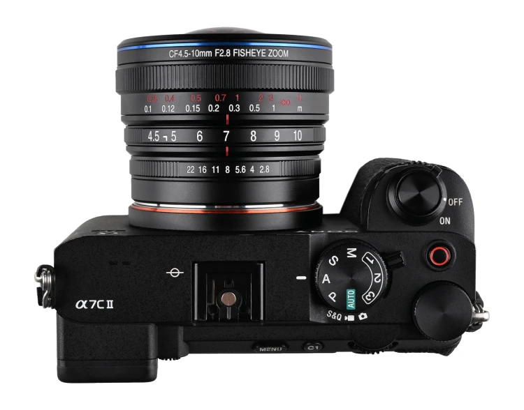 obiektyw-laowa-45-10-mm-f-28-cf-zoom-fisheye-do-sony-e (3).jpg