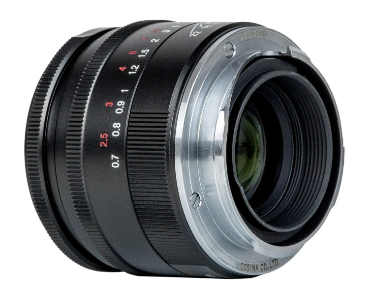 obiektyw-voigtlander-apo-skopar-75-mm-f-28-do-leica-m-czarny (2).jpg
