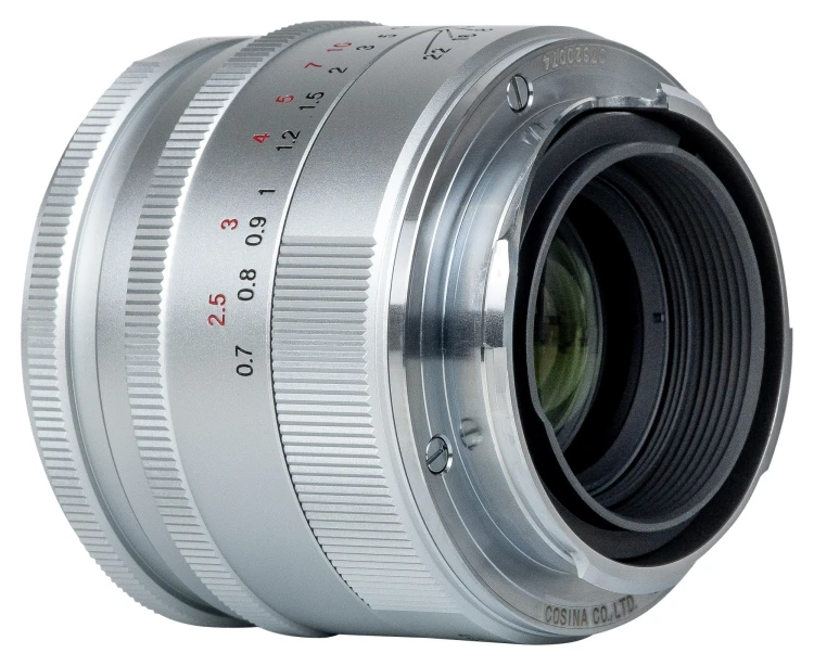 obiektyw-voigtlander-apo-skopar-75-mm-f-28-do-leica-m-srebrny (2).jpg