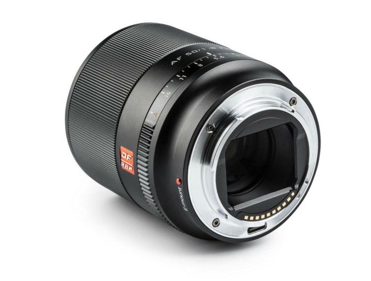viltrox-af-50mm-f1-8-sony-e (9).jpg