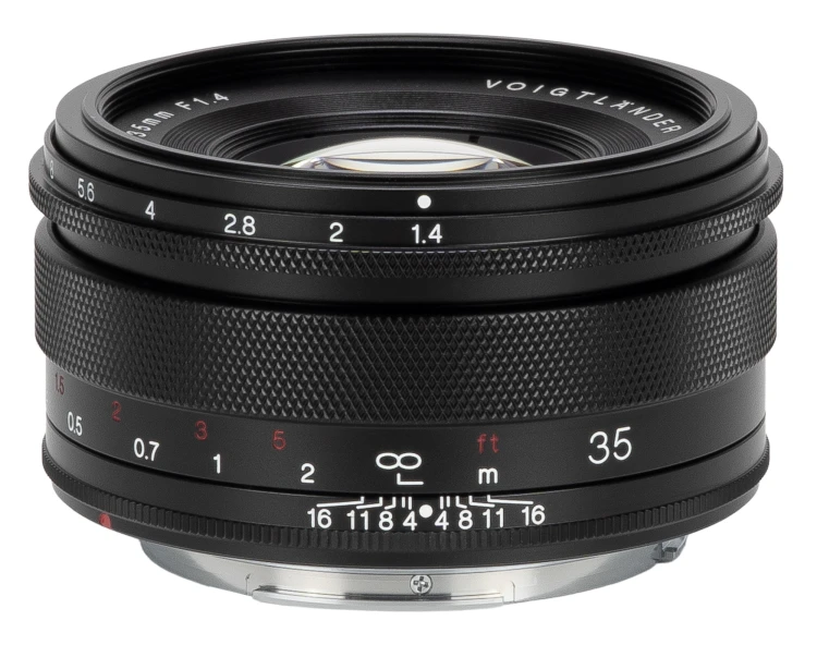 obiektyw-voigtlander-nokton-classic-35-mm-f-14-do-canon-rf.jpg