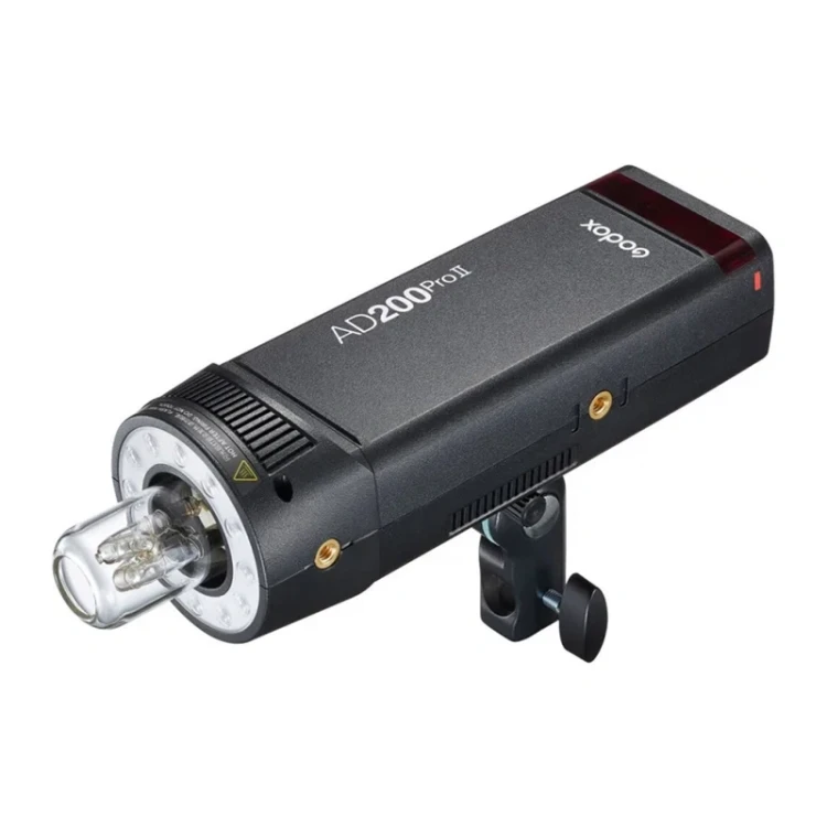 pol_pl_Lampa-blyskowa-GODOX-AD200ProII-62879_2_1.webp