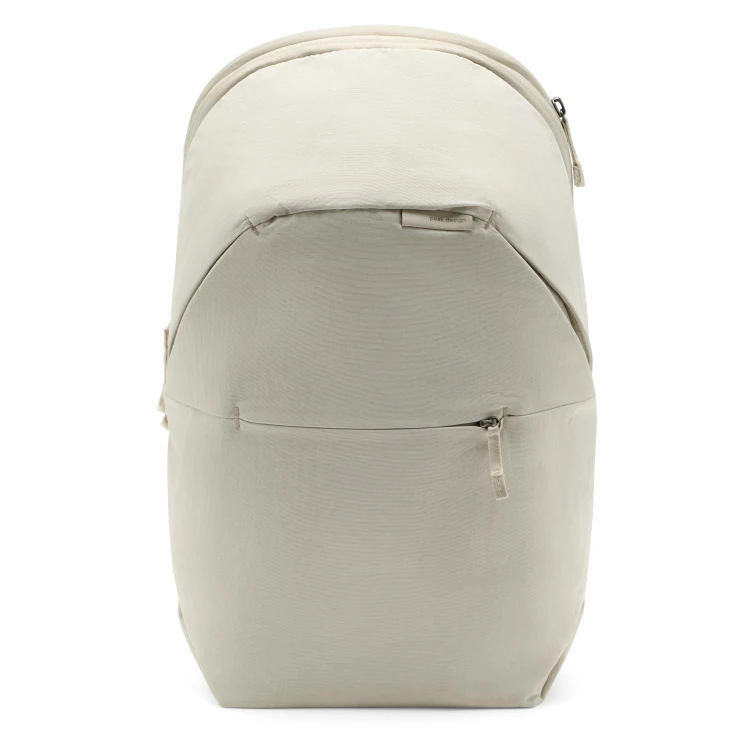 City-Backpack-22L-Moon_studio_0(1).jpg