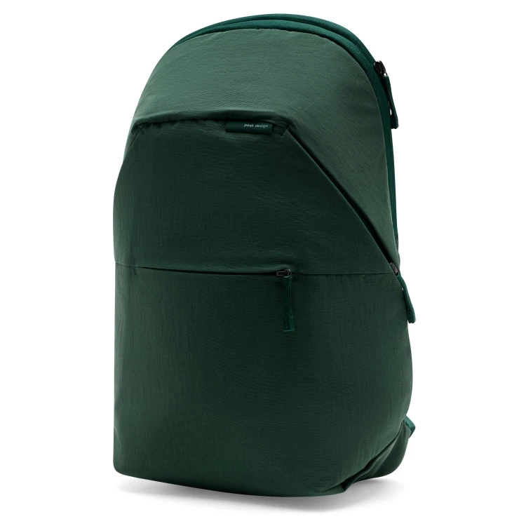 City-Backpack-22L-Cypress_studio_1.jpg