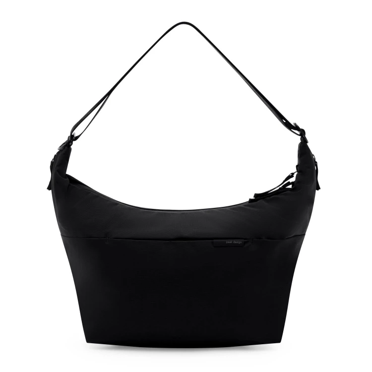 City-Crescent-12L-Black_studio_0.jpg