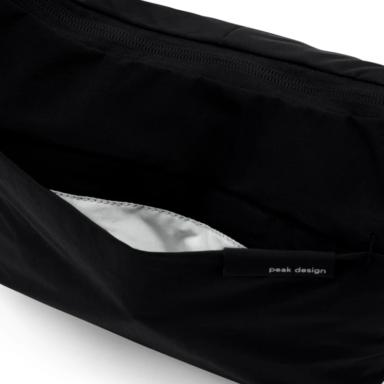 City-Crescent-6L-Black_studio_5.jpg