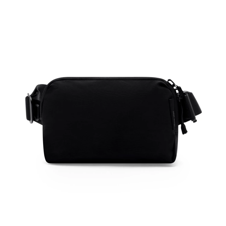 City-Sling-2L-Black_studio_0.jpg