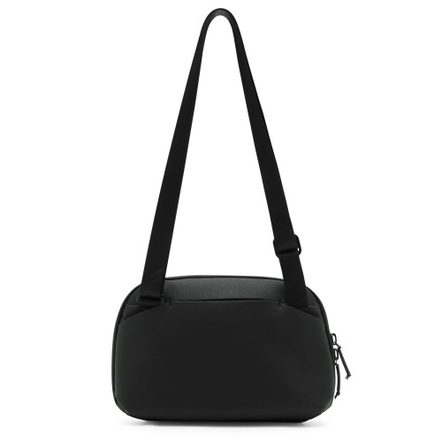 bags-travel-3L-Crossbody-Black-0242.jpg