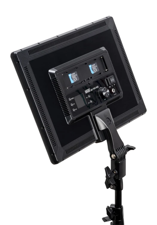 lampa-led-newell-air-1100-rgb (22).jpg
